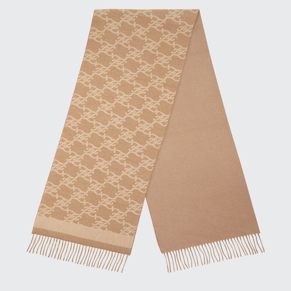Fendi wool and cashmere-blend jacquard scarf - Picture 1 of 9